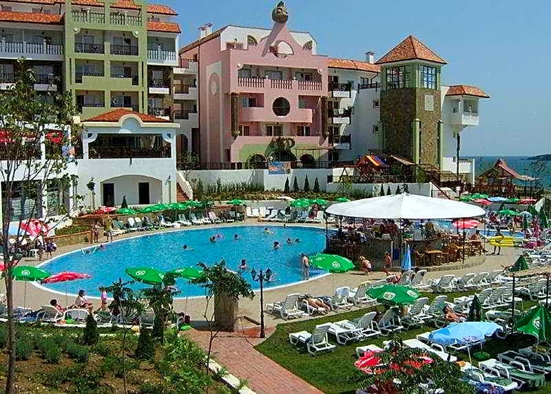 Bella Vista Beach Club