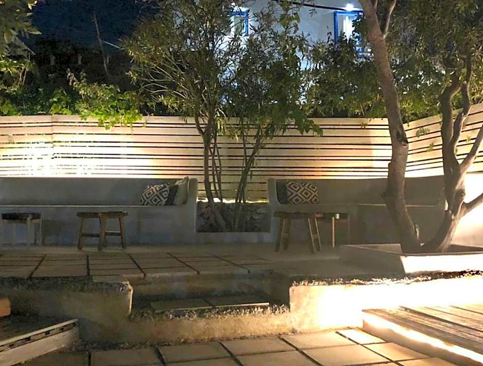 Rania Apartments Sea View