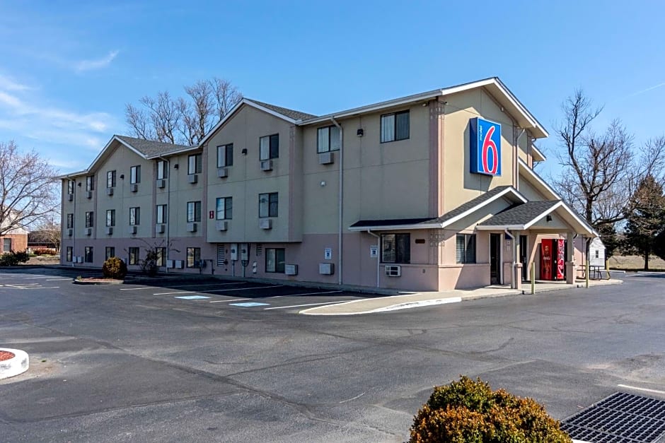 Motel 6 Salisbury, MD