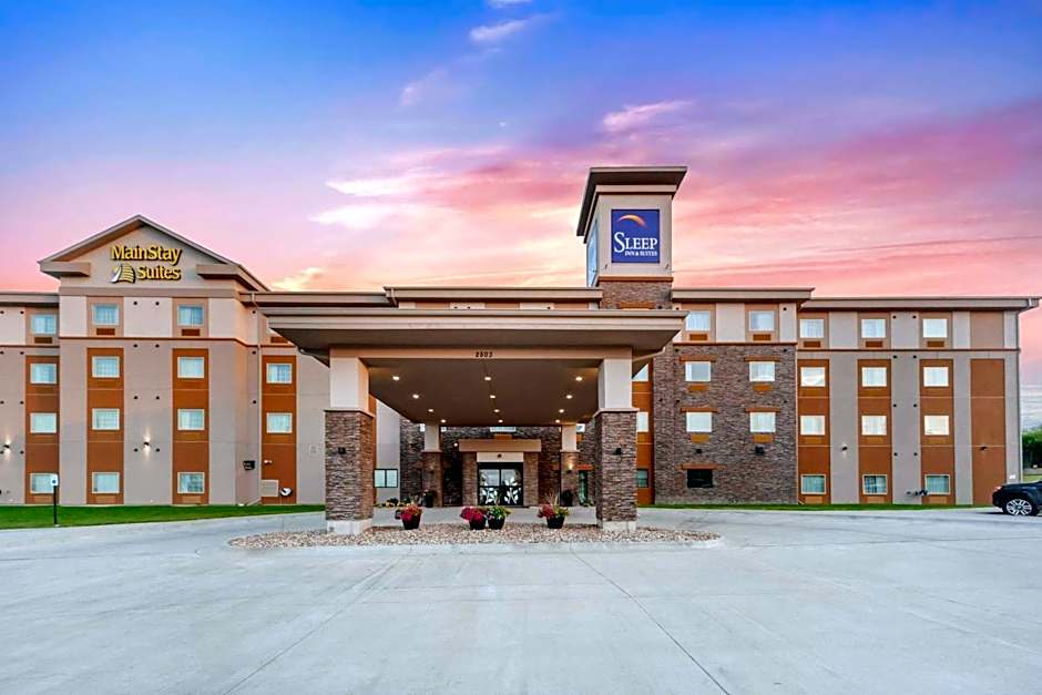 MainStay Suites Lincoln University Area