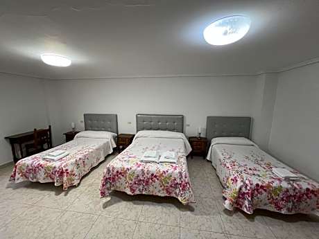 Economy Quadruple Room
