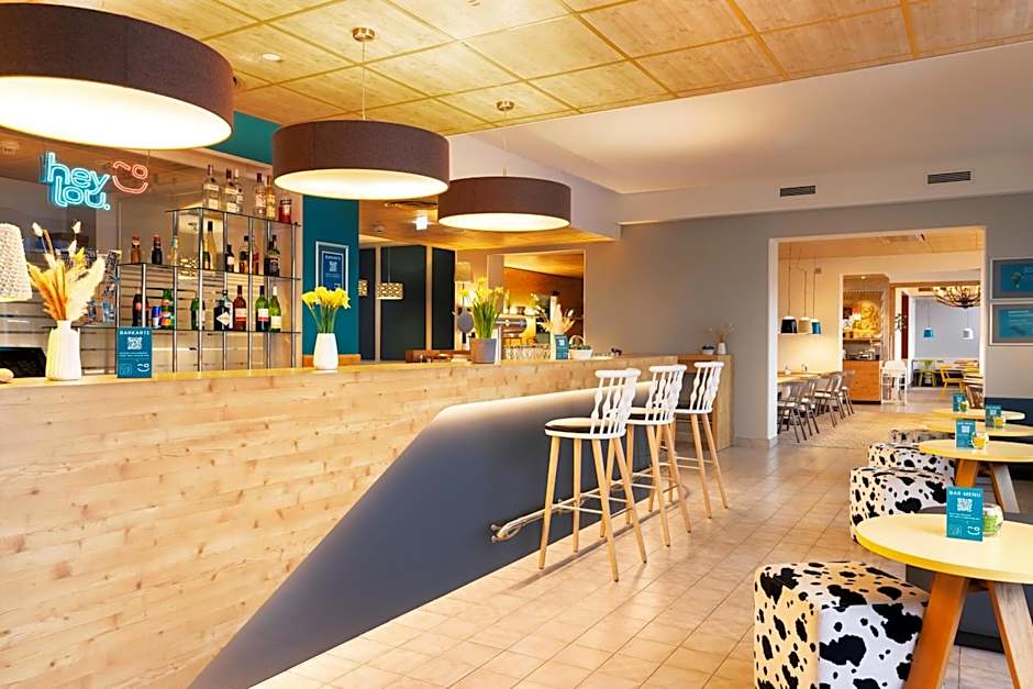 Hey Lou Hotel Piding