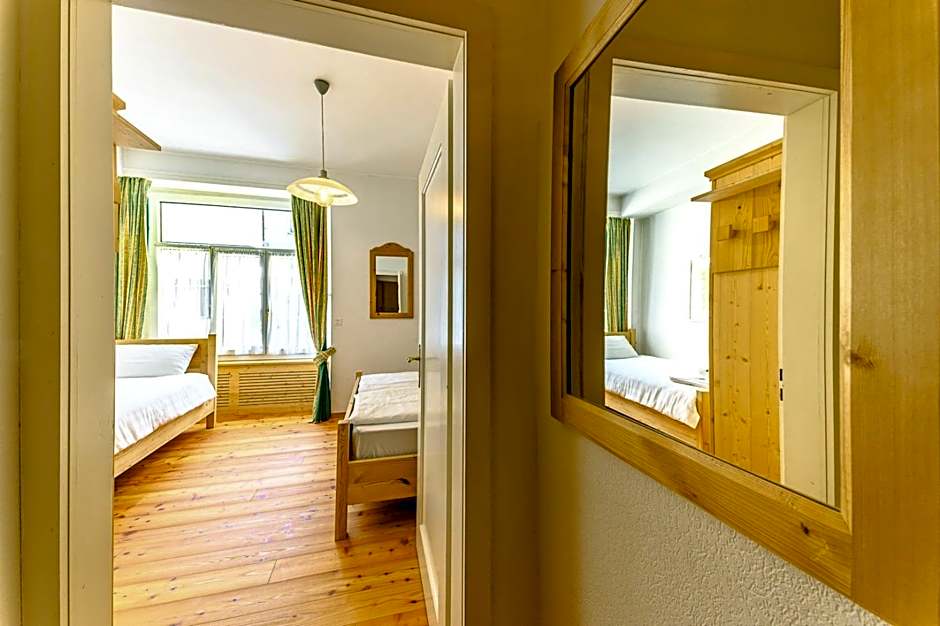Hotel Centrale, Typically Swiss