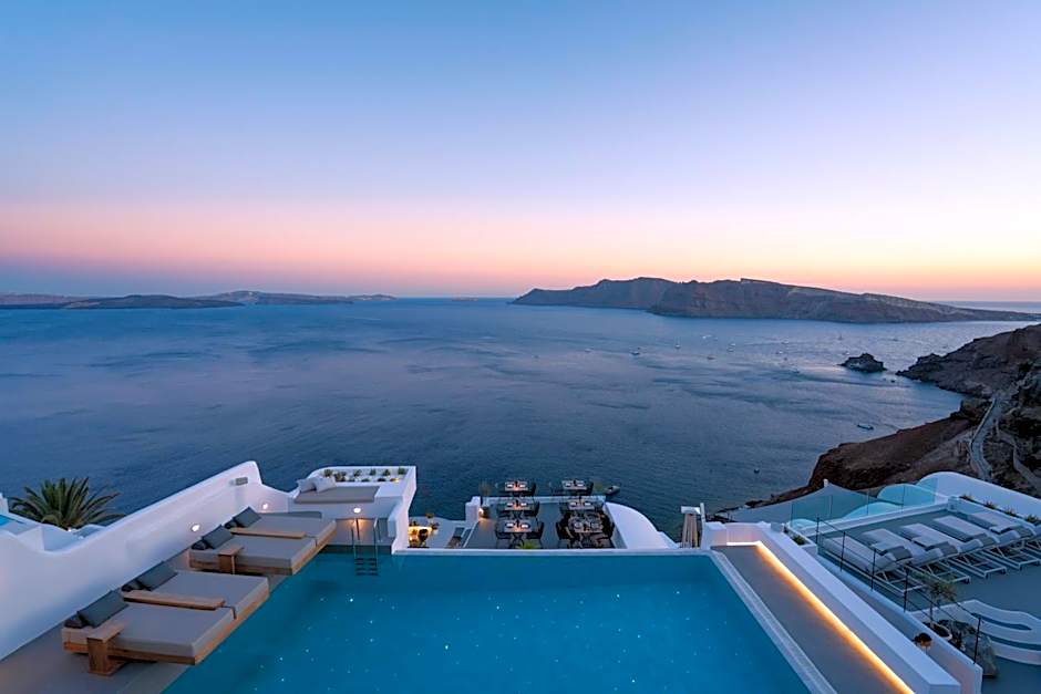 La Perla Villas - Adults Only