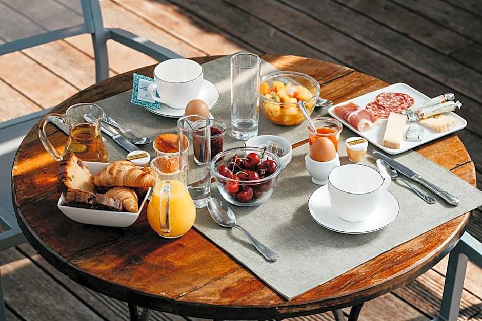 Hôtel Carcarille Restaurant Le C