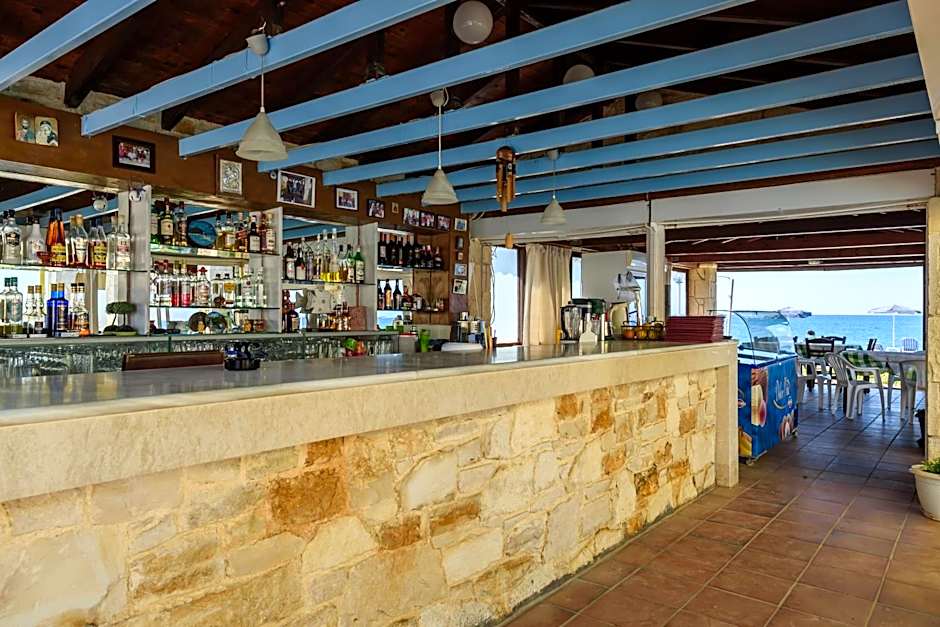 Kostakis Beach