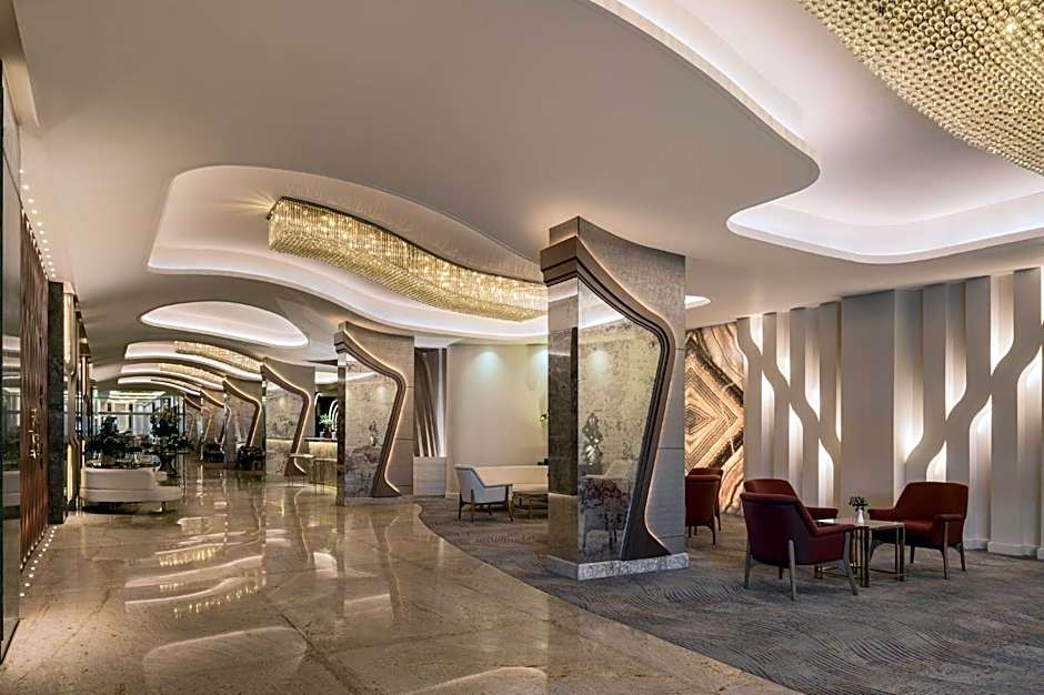 Crowne Plaza Alexandria Mirage by IHG