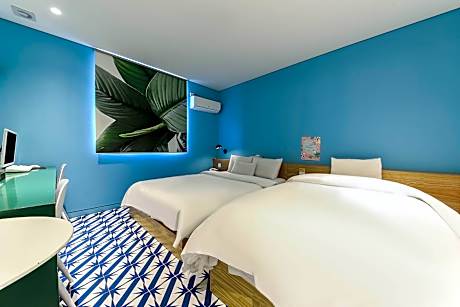 A better room (twin)