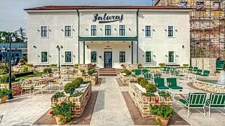 Double or Twin Room with Free Parking and Soft Drinks