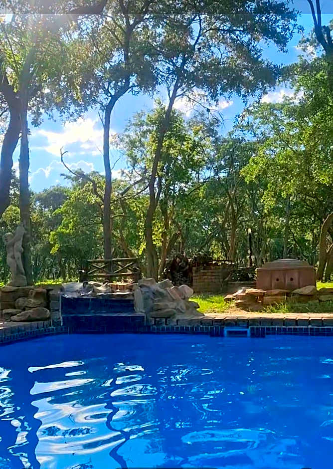 Kigeni Safari Lodge & Spa