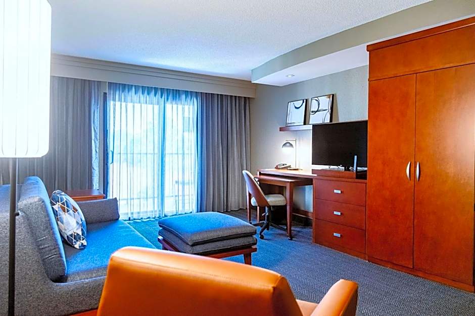 Courtyard by Marriott Biloxi North/D'Iberville