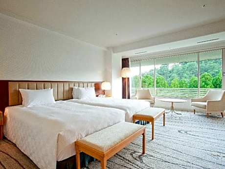 Deluxe Floor Suite, Suite, 2 Twin