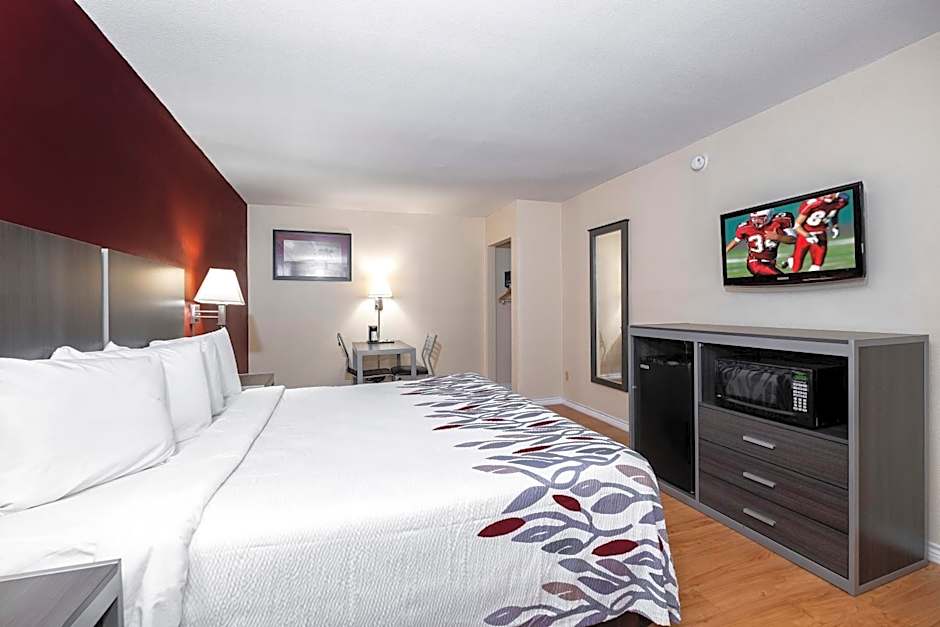Red Roof Inn Houston North - FM1960 & I-45