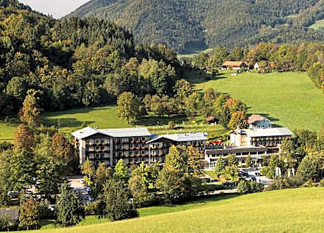 Gesundheits- & Wellnessresort Salzerbad