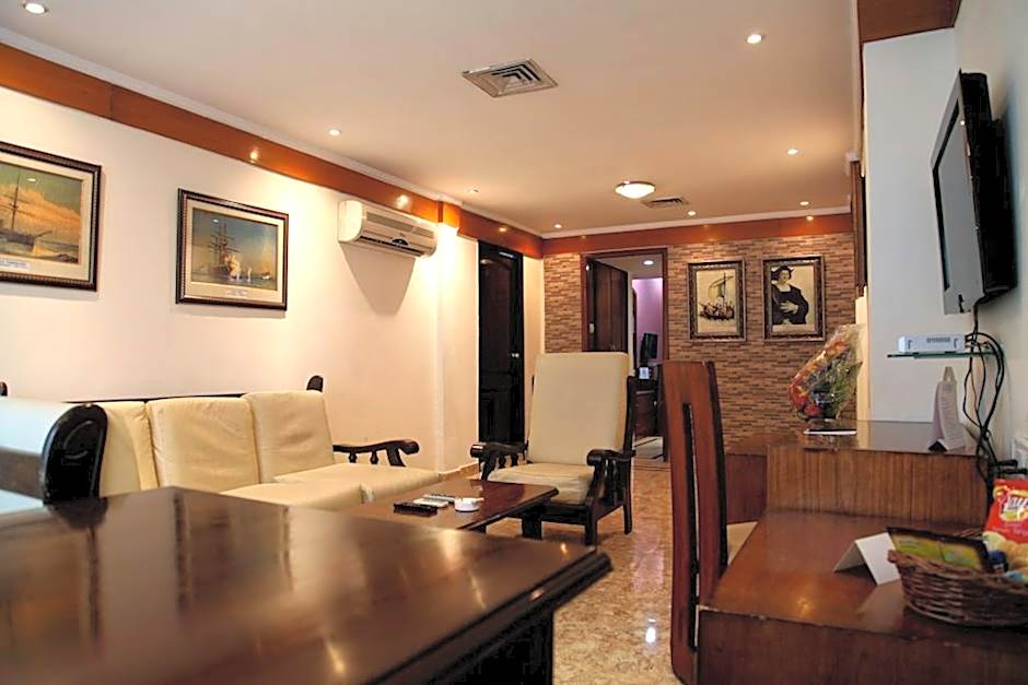 Polo Floatel Kolkata