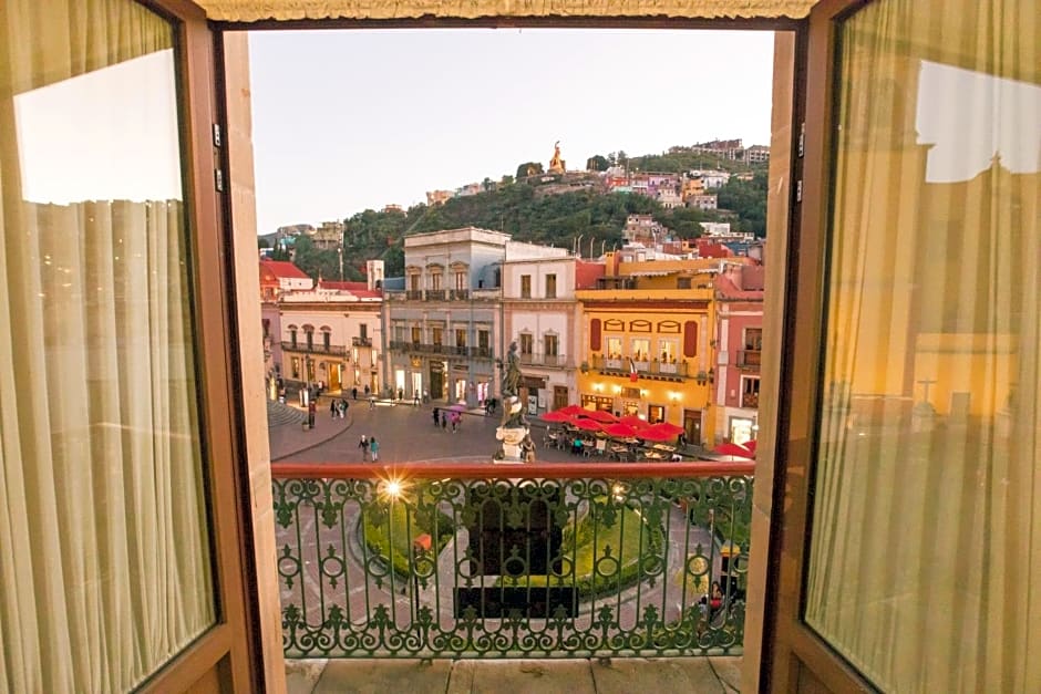 Hotel de la Paz