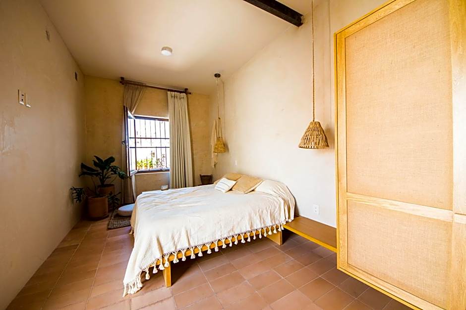 Casa Montore by Barrio Mexico