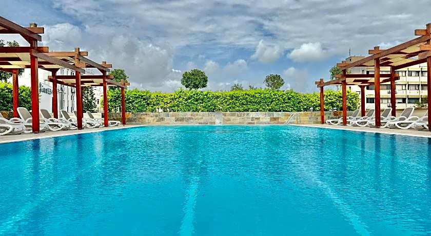 Best Western Plus Khan Hotel