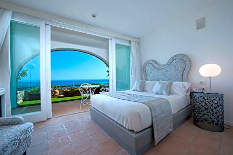 Premium Double Room with Terrace Sea View