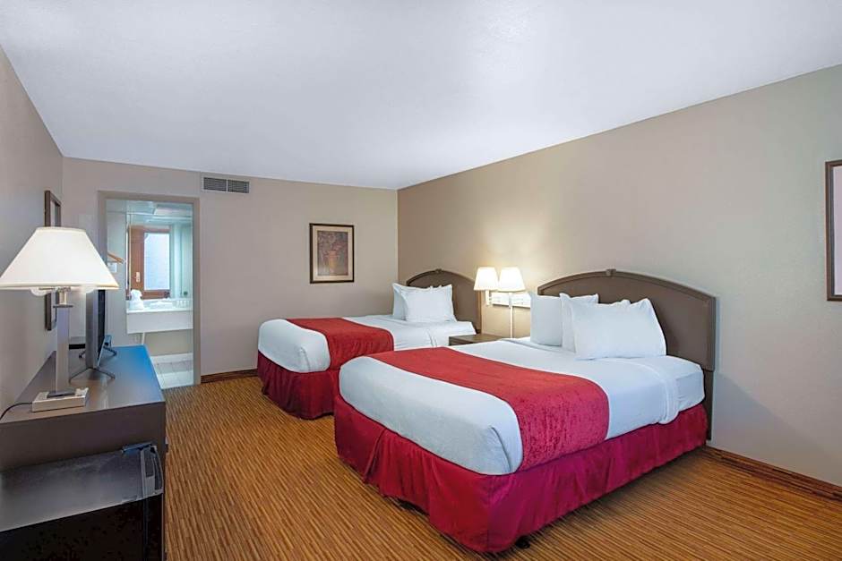 Ramada by Wyndham Kissimmee Gateway