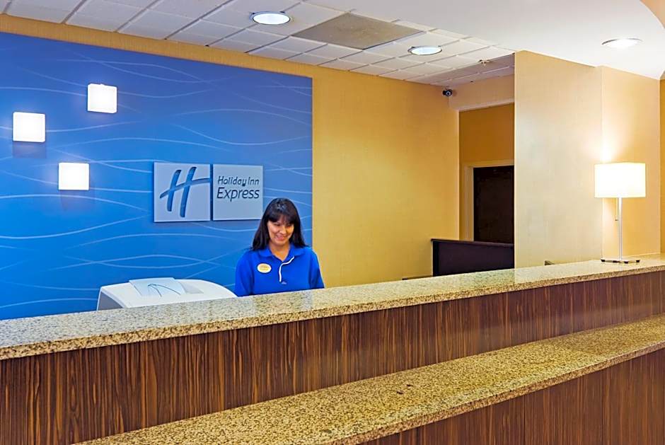 Holiday Inn Express Hotel & Suites Kendall East-Miami By IHG