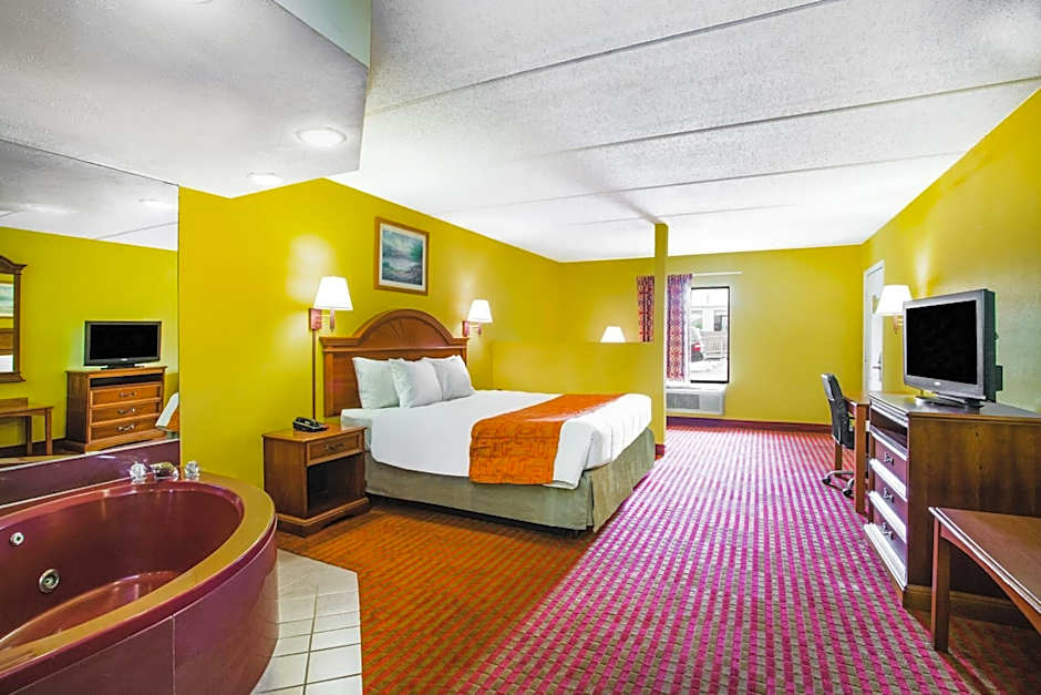 Howard Johnson by Wyndham Panama City