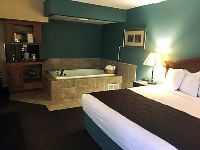 AmericInn by Wyndham Chippewa Falls