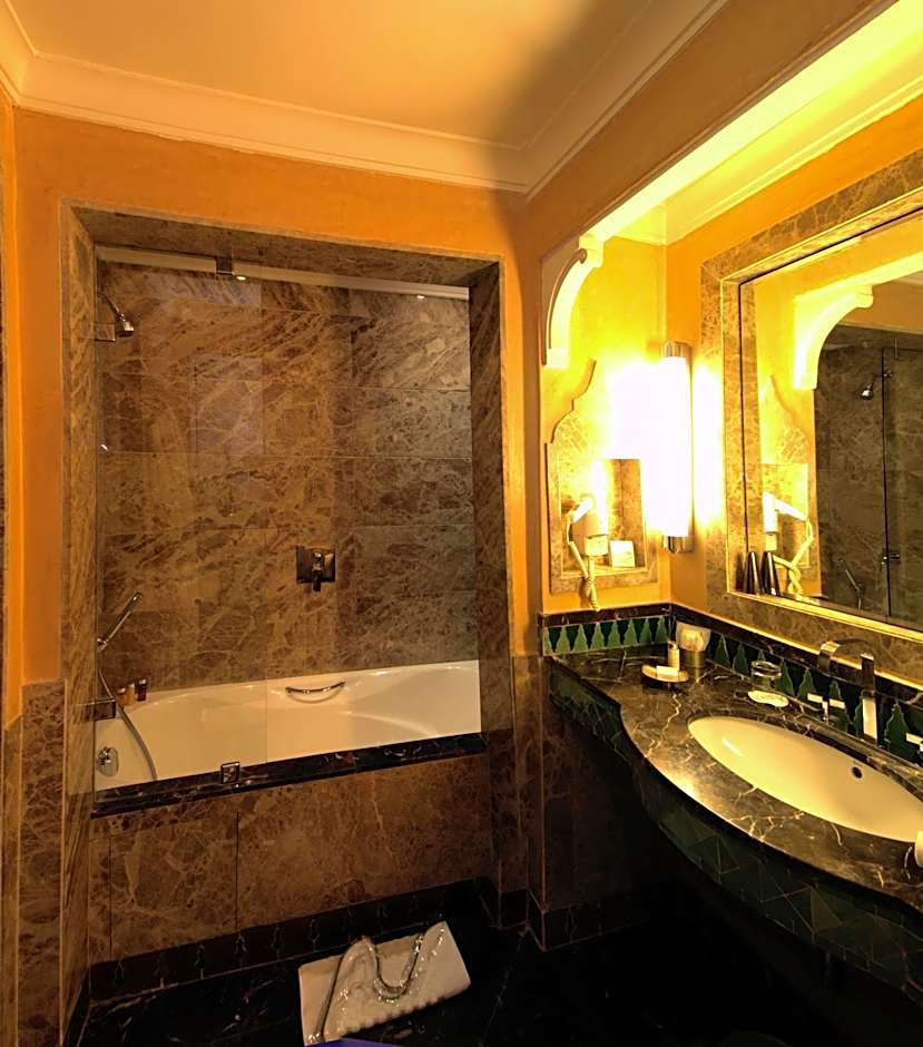Palais Faraj Suites & Spa