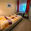 Pater Apartments and Rooms