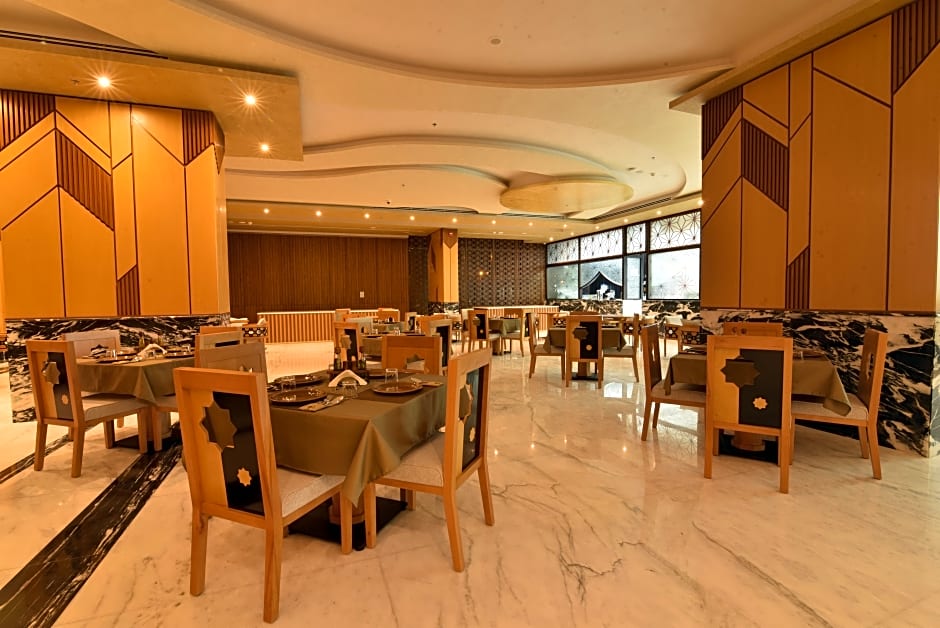 Luxe Grand Hotel Apartments