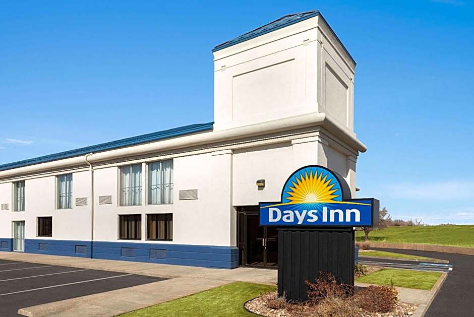 Days Inn by Wyndham Grand Island I-80