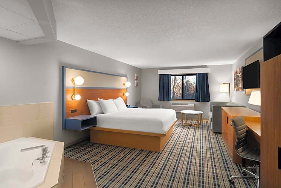 AmericInn by Wyndham Tofte Near Lake Superior