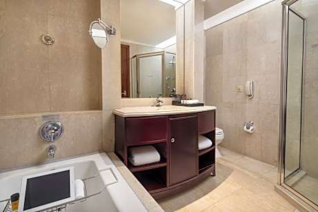 Classic Twin Room, 2 Twin Beds, City View (2 Twin Beds)