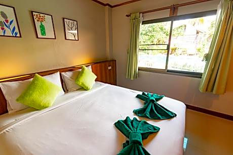 Deluxe Double Room with Pool View