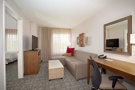 One-Bedroom Suite with Two Double Beds