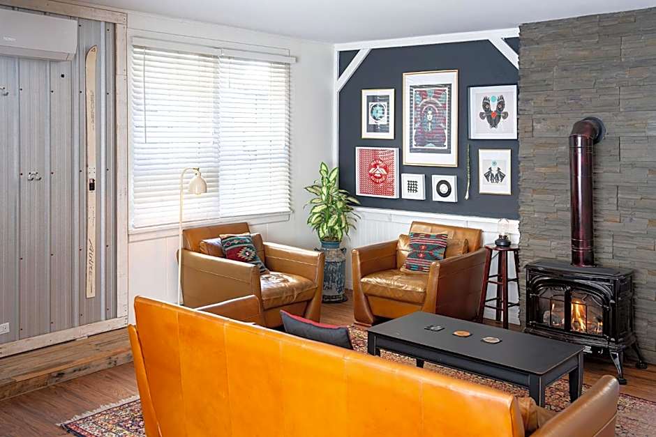 The Downtown Hive by Revelstoke Vacations