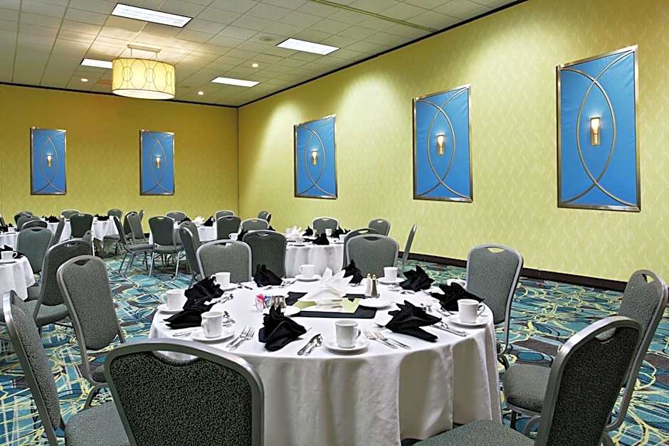 DoubleTree By Hilton Richmond-Midlothian