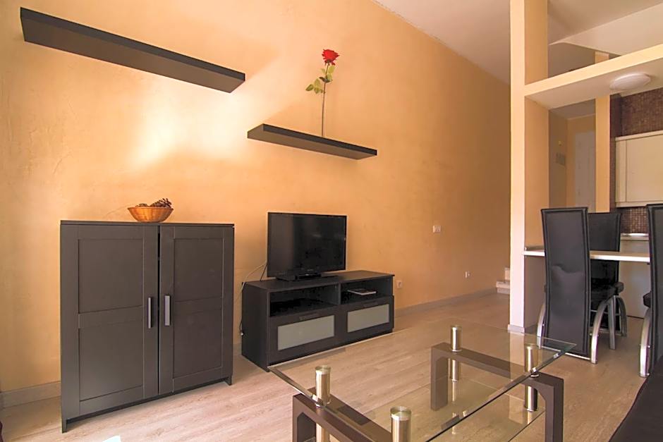 Yucca Park ApartHotel