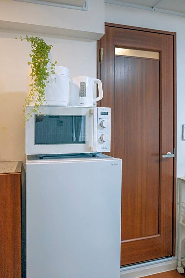 34 Sugamo Diamond mansion 401 direct to Ikebukuro Yamanote line 5mins