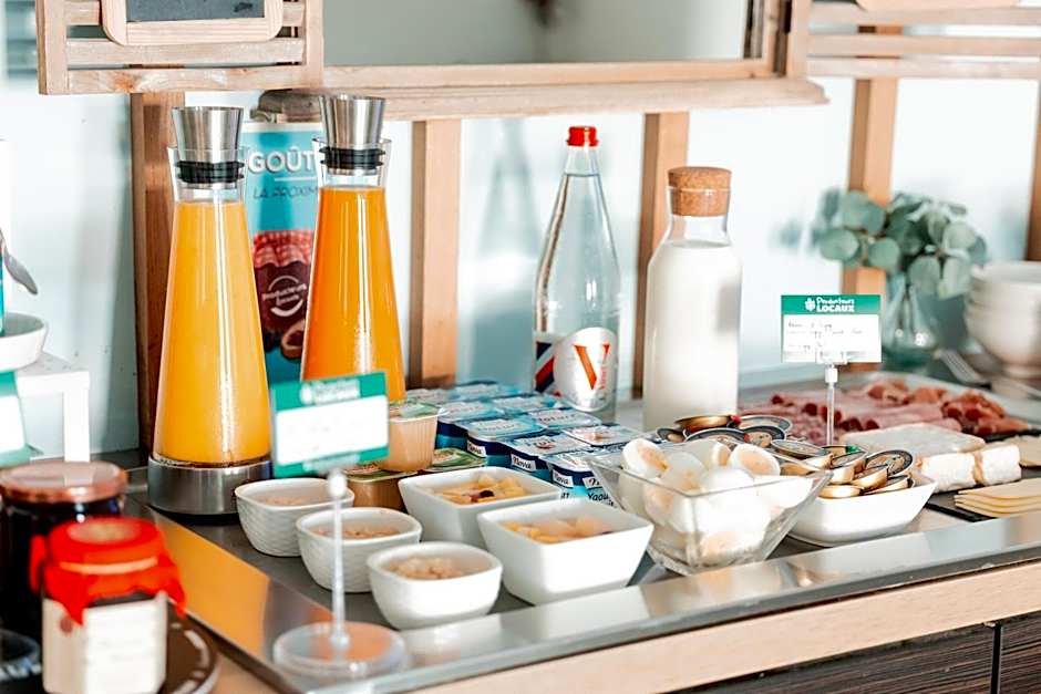 Brit Hotel Confort Saint-Lô