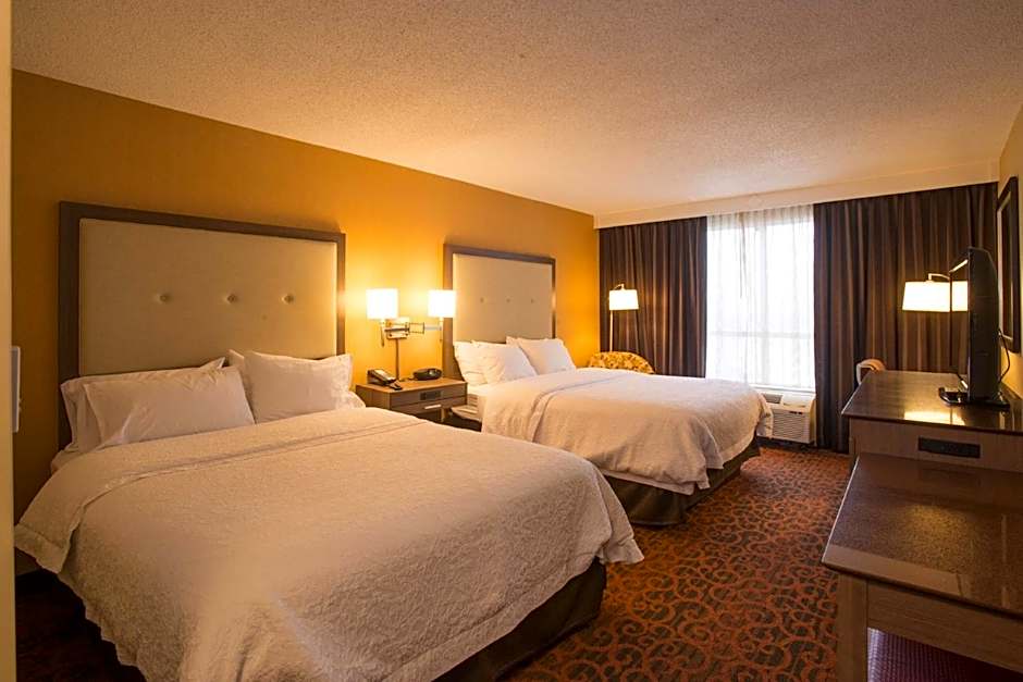 Hampton Inn By Hilton Toronto-Mississauga West, Ontario, Canada