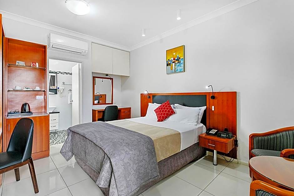 Comfort Inn & Suites Burwood