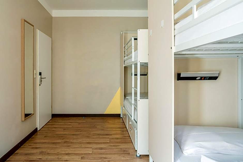 EastSeven Berlin Hostel