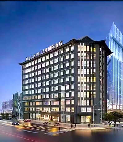 LANOU International Hotel Xian Bell Tower Anding Gate Metro Station