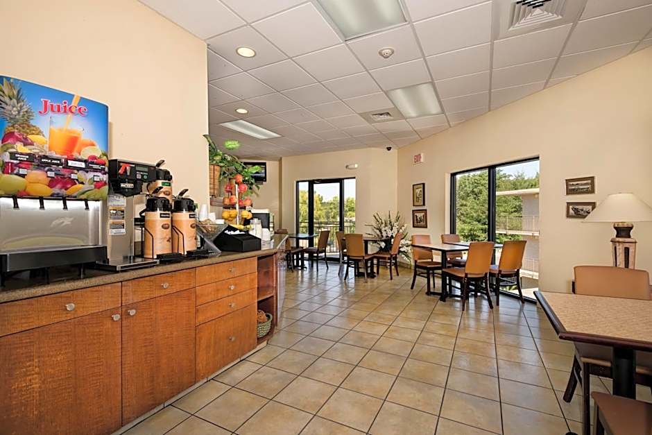 Markham House Suites Little Rock Medical Center