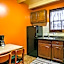 Bay Side Inn & Suites