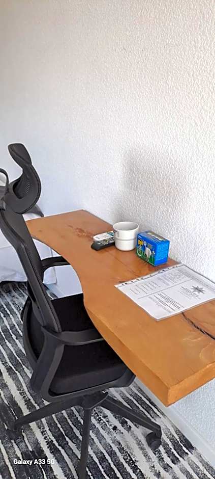 Borderline Accomodation