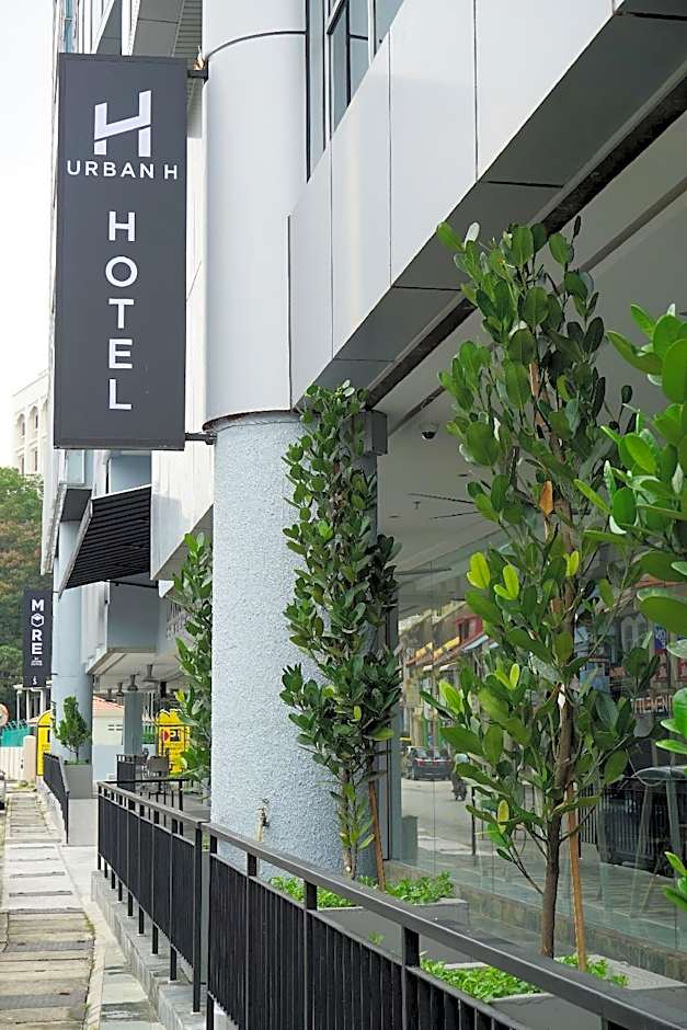 Urban H Hotel