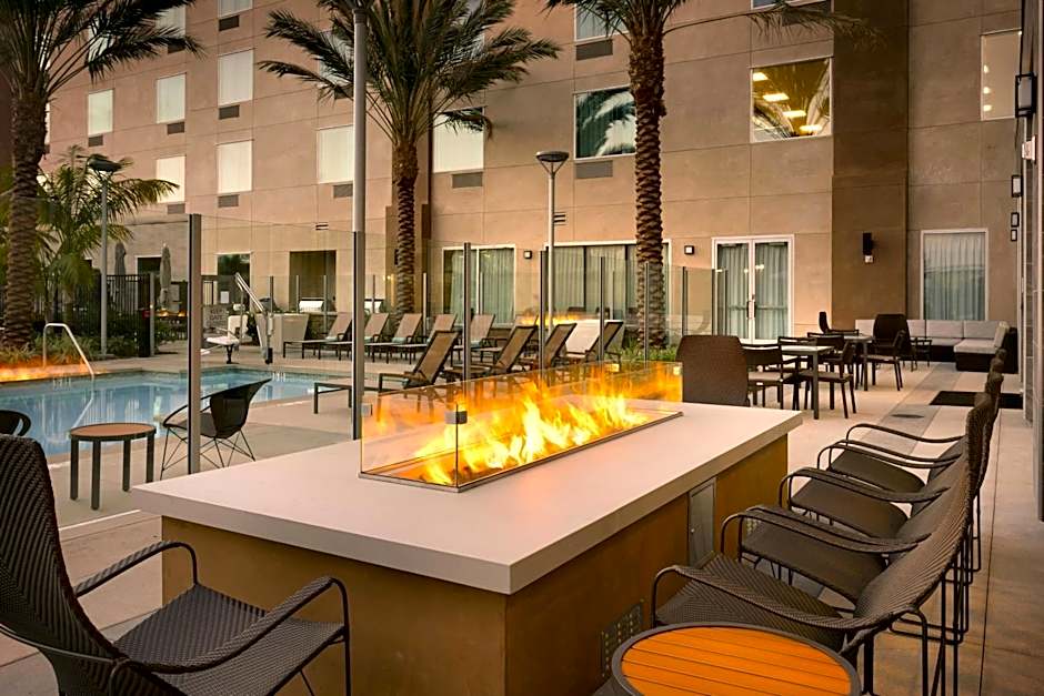 Courtyard by Marriott Los Angeles LAX/Hawthorne