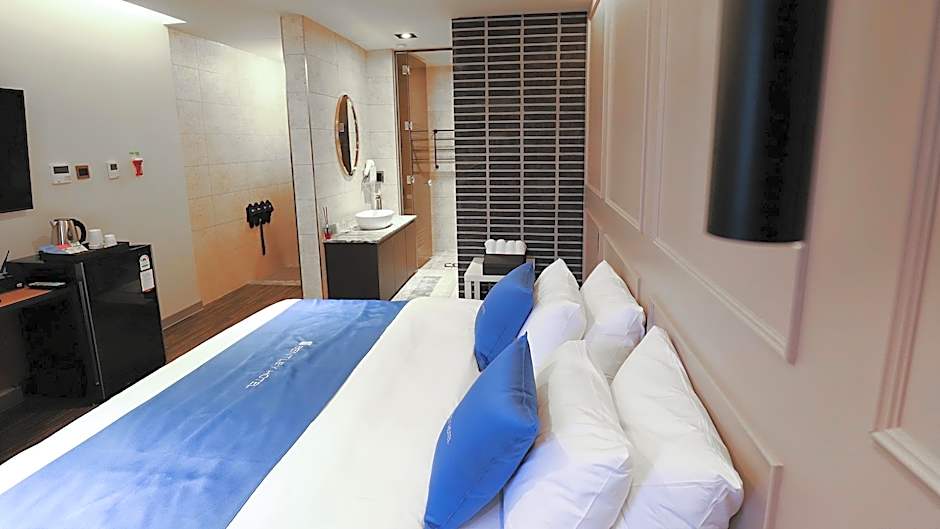 Chuncheon Hotel Bentley